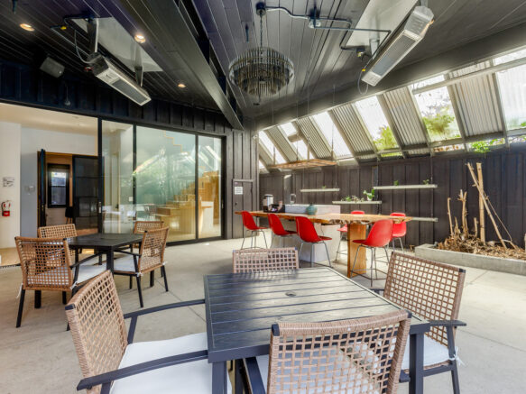 wide shot outdoor space addiction treatment in Los Angeles California. Tulua health
